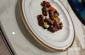 Cheese-crusted Peppered Pork Crumbs