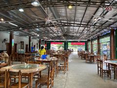 大堂-黄大妈农家菜