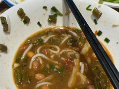 -牛八宝桂林米粉(八里庄店)