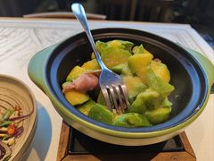 -云海肴·汽锅鸡·云南菜(天山百盛优客店)