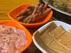 -毛毛老火锅(八年观音桥店)
