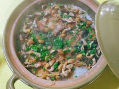 黄鳝煲仔饭-红炎炎农家菜老字号(金水台店)