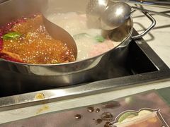 -尚尚仙·酸汤猪手·猪肚鸡火锅(华联万柳购物中心店)