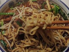 -镇南锅盖面馆(解放路店)