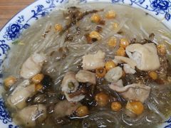 -平安桥张氏肥肠粉