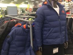 -上品折扣(回龙观店)