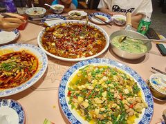 -杨记隆府重庆江湖菜(大悦城店)
