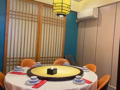 -俏湘厨•地道湘菜(建华南路店)