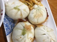 韭菜鸡蛋水煎包-张小文胡辣汤(龙柏新村店)