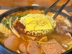 -WOW LUCKY创意韩料(龙阳广场店)