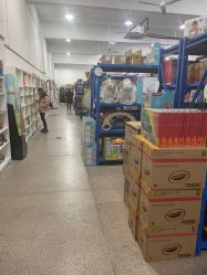 -逝水玩具折扣店