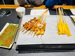 -卞二小串·鹤岗烧烤·坑烤(永定路店)