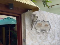 -Sala Thai Restaurant