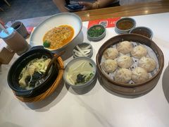 -馋三尺蟹粉小笼(人民广场店)