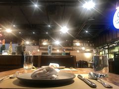 大堂-Carbon莫卡哆·意大利复古集市餐厅(杭州大厦店)