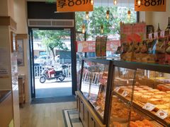 面包甜点陈列柜-味多美蛋糕(灯市口店)