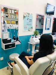 -黑奥秘脱发白发中心