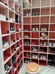 -奈尔宝·儿童乐园·亲子餐厅(华采天地店)