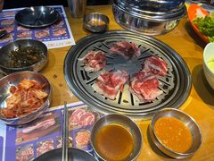 -老炉家木炭烤肉(长江国际店)