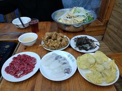 -苗伯妈酸汤火锅