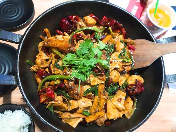 咪咕麻辣香锅(曲江银泰店)