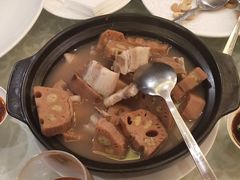 -御满江海鲜酒家(洛溪新城店)