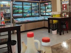 -巍山𤆵肉饵丝