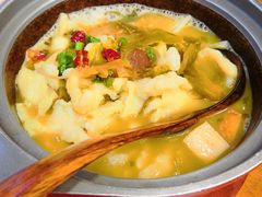 -周鱼小馆石锅酸菜鱼(活力汇店)