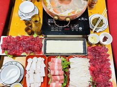 -民食香·腊排骨野生菌美食(木府店)