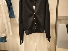 -URBAN REVIVO(西安Momopark店)