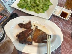 红烧乳鸽-陈根记大牌档
