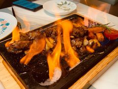 田园澳洲骰子牛肉-蜜桃花开·中西融合菜E&W(南长街店)