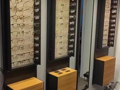 -目艮眼镜SHOWROOM(品牌集合店)