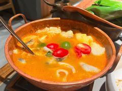 野果酸汤鱼-云海肴·汽锅鸡·云南菜(高德置地店)
