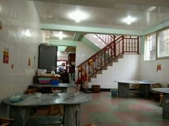 大堂-再回首鸡肉米线(人民路一店)