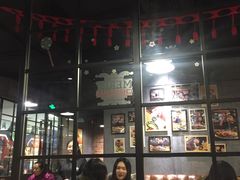 -肥肥虾庄·金牌油焖大虾(杨园滨江时代walk店)