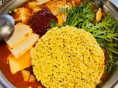 部队火锅-富乐满韩国正宗炸鸡韩国料理(虹泉路店)