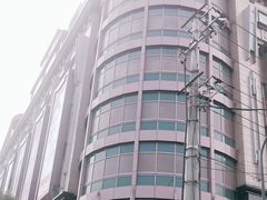 -梅龙镇广场