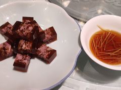 镇江肴肉-江南厨子(万象天地店)