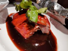 本帮酱鸭腿-三玛璐酒楼(汉口路店)