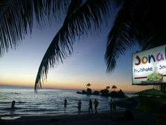 -Jonah's Fruit Shake & Snack Bar