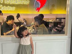 -大头虾越式风味餐厅(光明广场店)