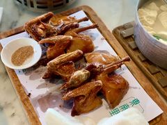 -东南里湖景餐厅·新闽菜(浦西万达店)
