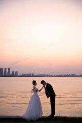 -Mu慕婚纱摄影·超级工作室