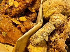 双拼炸鸡-富乐满韩国正宗炸鸡韩国料理(虹泉路店)