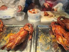 -上海枇杷烤鸭(燕丰商场店)