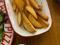 -Tube station站点比萨(王府井百货店)