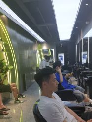 -不迫先生专业男士剪发