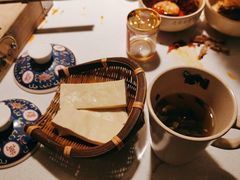 -老房老舍重庆火锅(假日城市店)