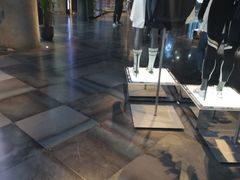 -NIKE品牌体验店(南京东路店)